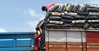 ভারত থেকে আমদানি চাল বাজারে আনলো স্বস্তি